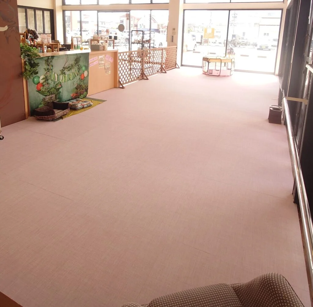 80Dog’s 八田店
