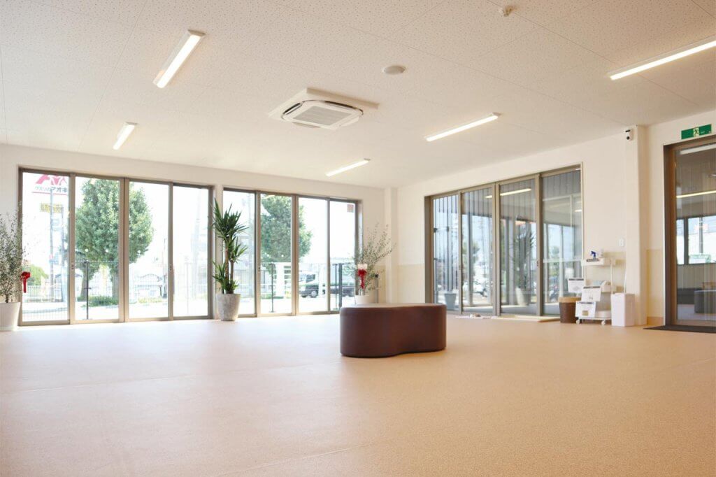 ミリオンペット逢谷内店の室内ドッグラン WANJOY